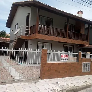 Сasa de vacaciones Aluguel Casa, Bombinhas